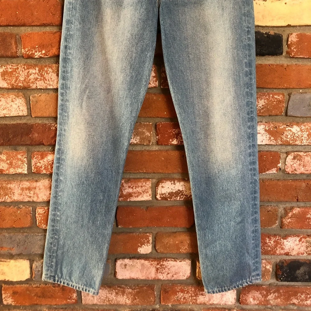 GRLFRND Jane Straight Leg Jeans - Picture 5 of 10